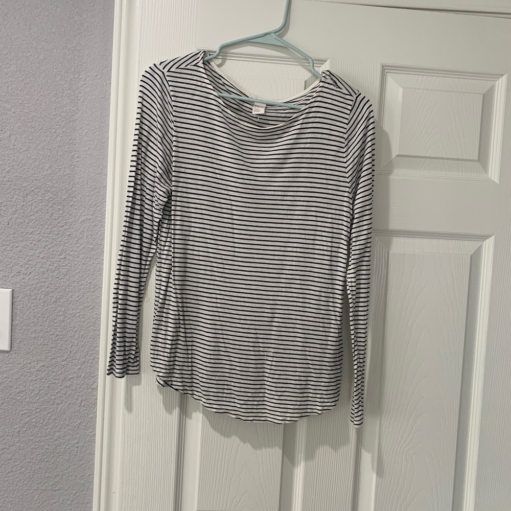 Black & white striped tee